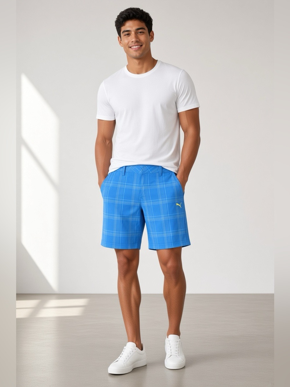 Puma Men’s Bright Blue Plaid Athletic Shorts with Yellow Logo size 4